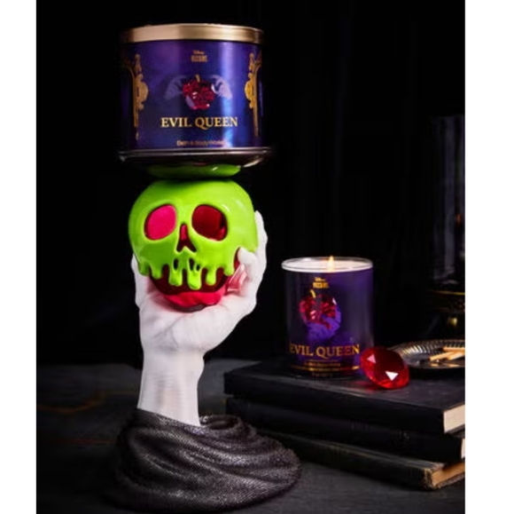 🛍BOGO 50% OFF🍎🕯NWT‼️BBW Evil Queen Poisonous Apple 3-wick Candle Holder - Picture 7 of 11